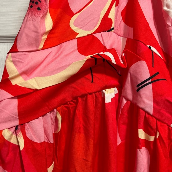 Boho Plus Size Red Floral Print Tie Back Halter Maxi Dress - Picture 13 of 14